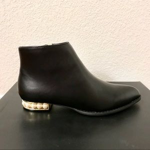 NEW Black Booties with Pearl Heel Detail Sz 8